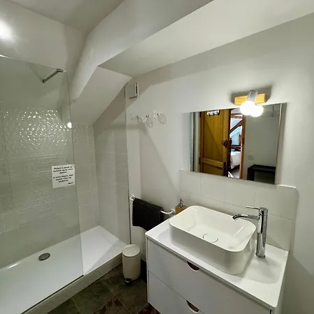 Domaine De La Maroutiere